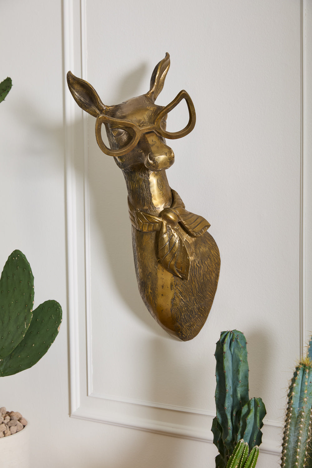 E+E Wall Mount Margie 9.25"x 11.5"x 26.75"