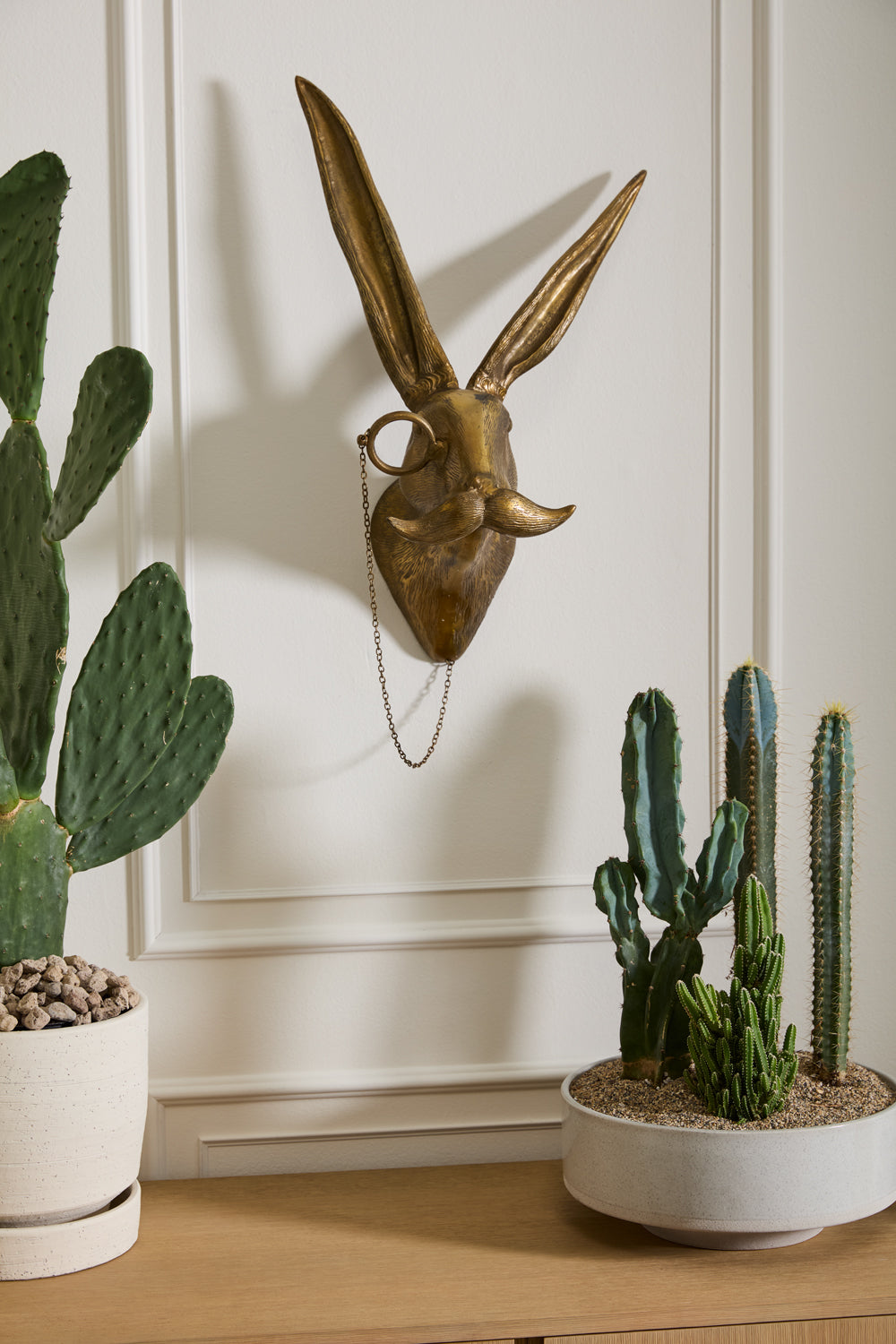 E+E Wall Mount Jack Rabbit Monacle